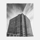 Shadows and Steel: The Silent Giant in the City Fleecedecke (Vorderseite)