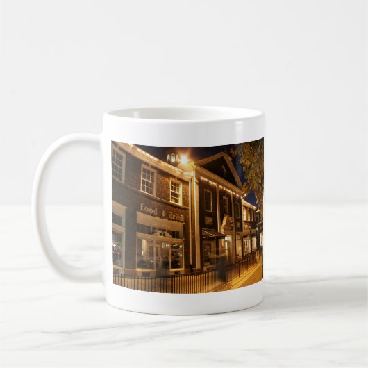 Shaker Square bei Nacht - 1 Kaffeetasse (Links)