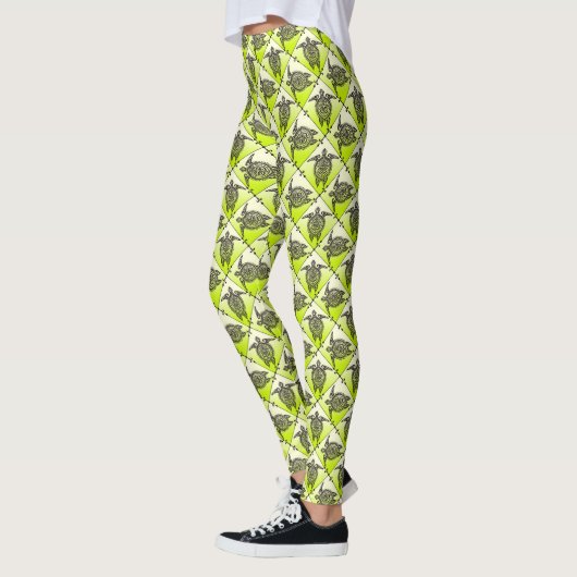 Shamanic Sea Turtles Pattern - Green Leggings (Links)