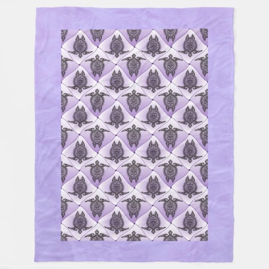 Shamanic Sea Turtles Pattern - violet Fleecedecke (Vorderseite)