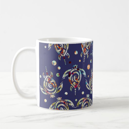 Shamanic Sea Turtles Pattern + your backgr. color Kaffeetasse (Links)