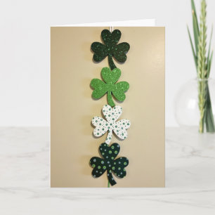 Shamrock-Kaskaden-Festtagskarte Karte