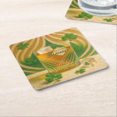 Shamrocks Irish Whiskey Tumbler "Sláinte!" Rechteckiger Pappuntersetzer (angewinkelt)