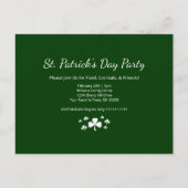 Shamrocks St. Patrick's Day Party Lucky Green Einladungspostkarte (Vorderseite)