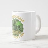 Shamrockzilla Peacekeeper: St. Patrick’s Day Kaiju Jumbo-Tasse (Vorderseite Rechts)