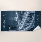 Shanghai Overpass individuelle Name Strandtuch (Vorderseite)