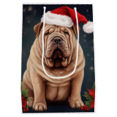 Shar Pei Dog in Schnee Weihnachten Mittlere Geschenktüte (Rückseite)