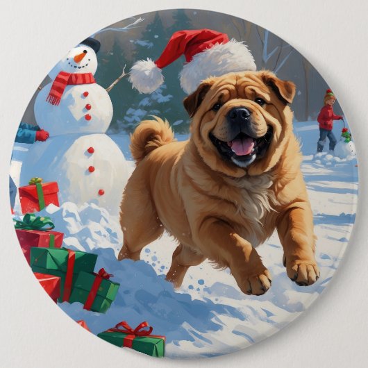 Shar Pei läuft im Schnee mit Weihnachtshut Button (Vorderseite)