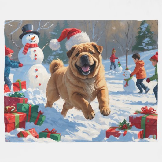 Shar Pei läuft im Schnee mit Weihnachtshut Fleecedecke (Vorderseite (Horizontal))