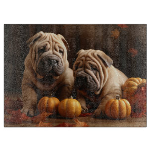 Shar-Pei-Welpe Herbstvergnügen Kürbis Schneidebrett
