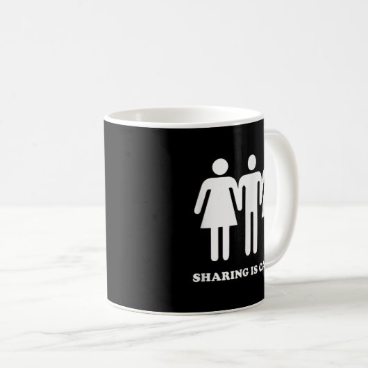 Sharing ist Gekümmert durch Polyamoro Gay Polyamor Kaffeetasse (VorderseiteRechts)