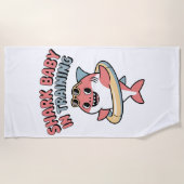 Shark Baby in Training | Kids Strandtuch (Vorderseite)
