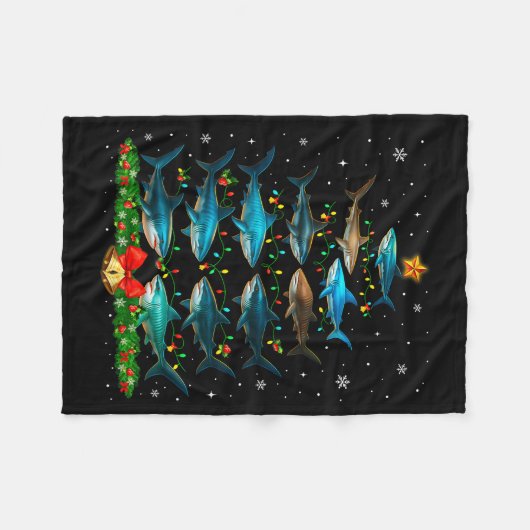 Shark Christmas Tree Ornament Funny Shark Lovers X Fleecedecke (Vorderseite (Horizontal))