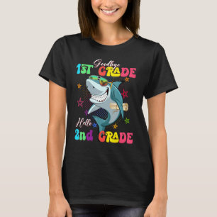 Shark Goodbye 1st Grade Abschluss Hallo 2nd Grade T-Shirt