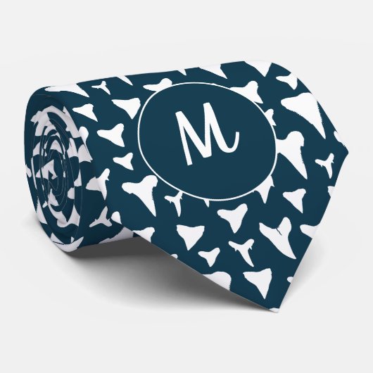 Shark Lover and Marine Biologist Monogram Teeth Krawatte (Gerollt)