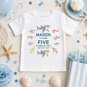 Shark Splash 5. Geburtstagsfeier Süße Ozean-Kind Baby T-shirt