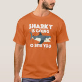 Sharky wird Ihnen Design beibringen - Basic Dunkel T-Shirt (Vorderseite)