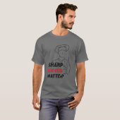 Sharp Knives Matter Funny Outfit 2022 T-Shirt (Vorne ganz)