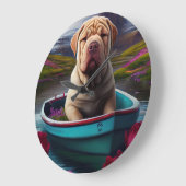 Sharpei on a Paddle: Ein Landschaftliches Abenteue Große Wanduhr (Winkel)