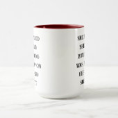 She Believed She Could – Her Dog Was Asleep on Her Tasse (Zentrum)