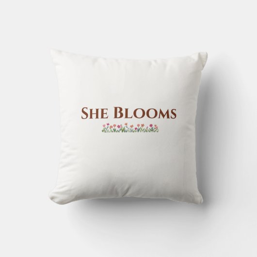 She Blooms Decorative Floral Throw Pillow Kissen (Vorderseite)