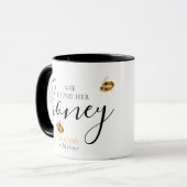 She Found Her Honey Bee Bridal Shower Favor  Tasse (Vorderseite Links)
