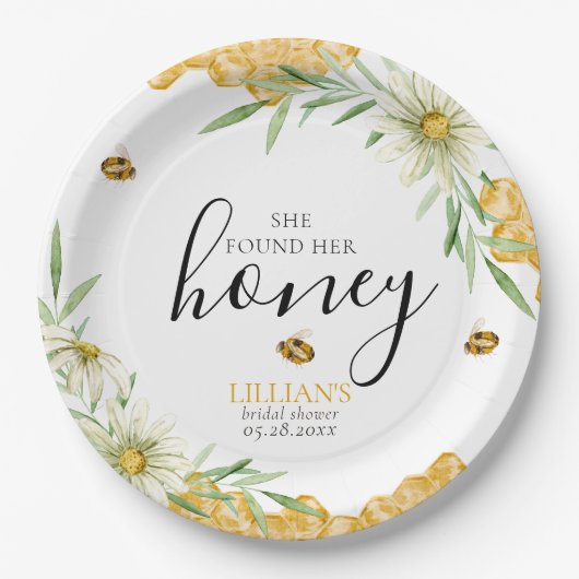 She Found Her Honey Daisy Floral Bee Bridal Shower Pappteller (Vorderseite)