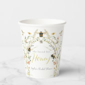 She found her Honey Wildflower Bridal Shower Pappbecher (Vorderseite)