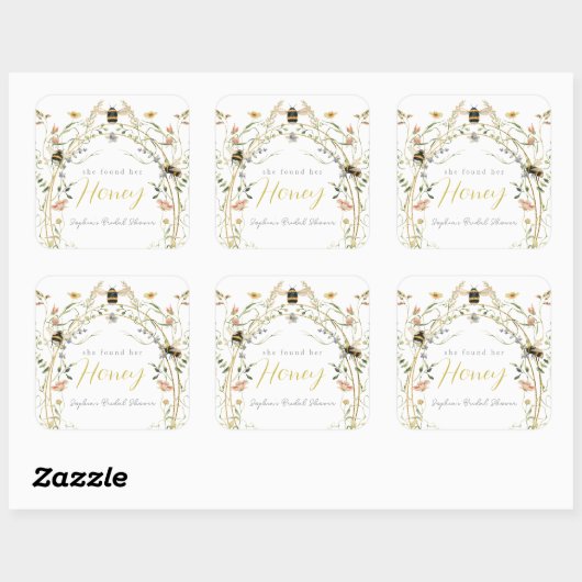 She found her Honey Wildflower Bridal Shower Quadratischer Aufkleber (Blatt)