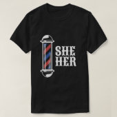 SHE/HER Pronoun Shirt (Design vorne)