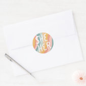 SHE/HER Pronouns Rainbow Handlettering Runder Aufkleber (Umschlag)