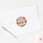 SHE/HER Pronouns Stripes Handschrift Blatt Runder Aufkleber (Umschlag)