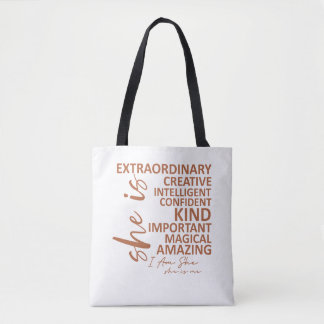 "She is Me" Mocha Mousse Affirmation Typography Tasche