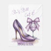 She’s Still Got It Purple High Heel Birthday Fleecedecke (Vorderseite)