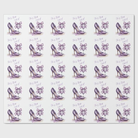 She’s Still Got It Purple High Heel Birthday Party Geschenkpapier (Flach)