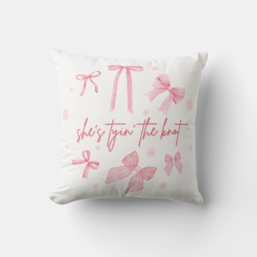 She’s Tying the Knot Bachelorette Design | Cute  Kissen (Vorderseite)