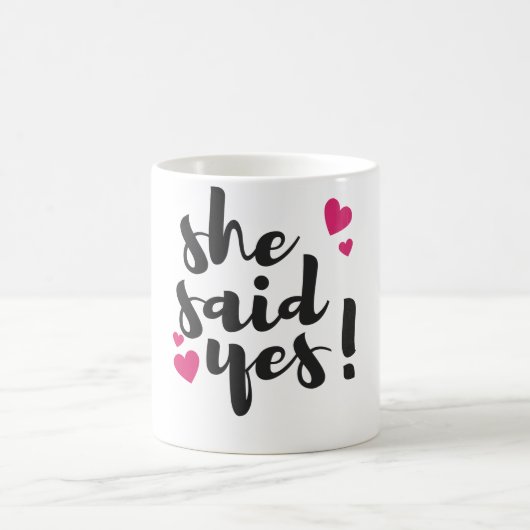 She Said Yes! Engagement Celebration – Romantic  Kaffeetasse (Mittel)