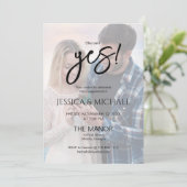 She Said Yes! Photo Engagement Party Einladung (Stehend Vorderseite)