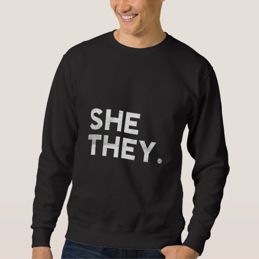 She They LGBTQIA Trans Pride Flag Pronouns Sweatshirt (Vorderseite)