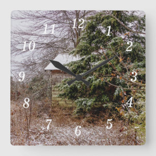 Shed Abandoned Wall Clock Quadratische Wanduhr