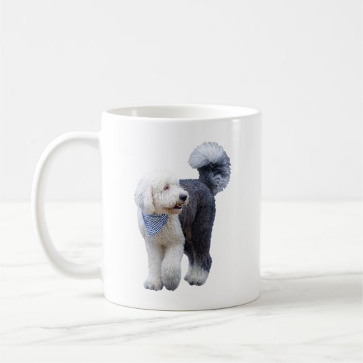 Sheepadoodle mit blauem karierten Schal Kaffeetasse (Links)
