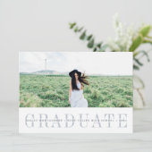 Sheer Stripe | Einladung der Foto Graduation Party (Stehend Vorderseite)