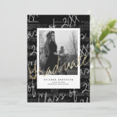 Sheet Music Script Black Foto Drive-by-Abschluss Einladung (Stehend Vorderseite)