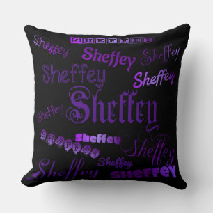 Sheffey Lila Schriftartes Kissen