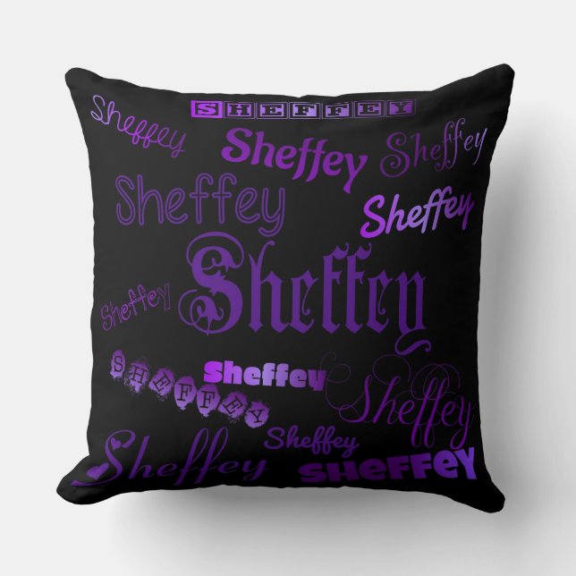 Sheffey Lila Schriftartes Kissen (Vorderseite)