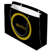 Sheffey Schriftartes - Black and Gold Monogram Lar Große Geschenktüte (Rückseite Schrägansicht)