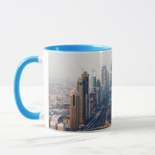 Sheikh-Zayed-Straße Tasse (Links)