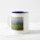 Shelburne Trainer-Scheune Zweifarbige Tasse (Vorderseite Links)