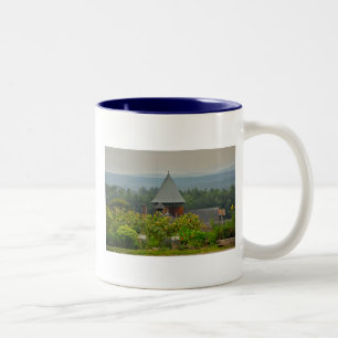 Shelburne Trainer-Scheune Zweifarbige Tasse