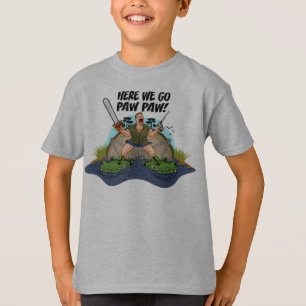Shelby der Sumpf-Mann - hier gehen wir T-Shirt